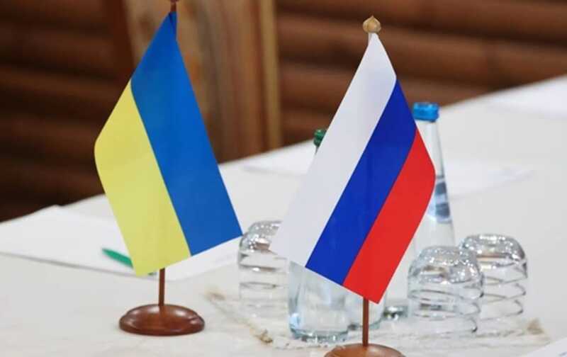 Делегация из России прибыла в Стамбул для проведения переговоров с Украиной