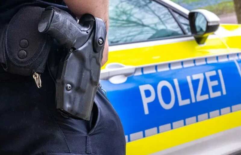 Неизвестный напал на посетителей в баре в Германии: пострадали несколько человек