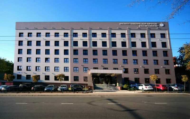 В Москве после пластической операции умерла девушка