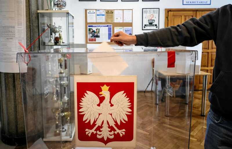 Верховный суд Польши завален жалобами граждан на выборы