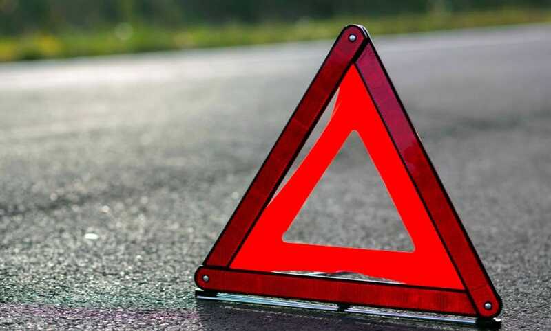 В Москве столкнулись два элитных автомобиля: движение парализовано