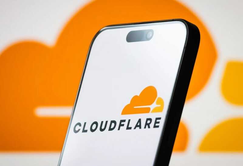 Роскомнадзор ударил по Cloudflare: трафик сервиса обрушился вдвое