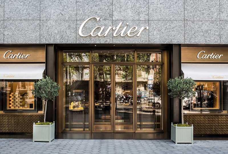 Магазин Cartier в Южной Корее не продал украшение из-за гражданства покупательницы