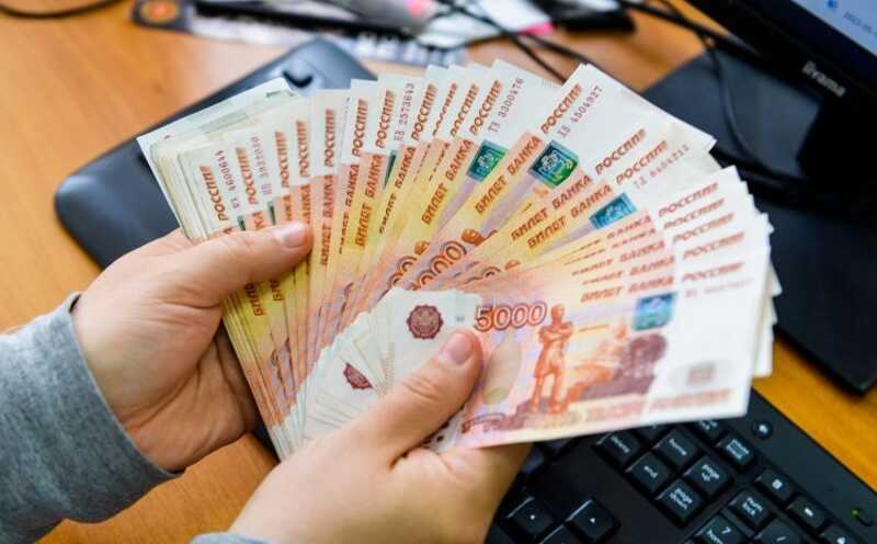 Миллиард на музыку: Кремль запускает «патриотическую волну»