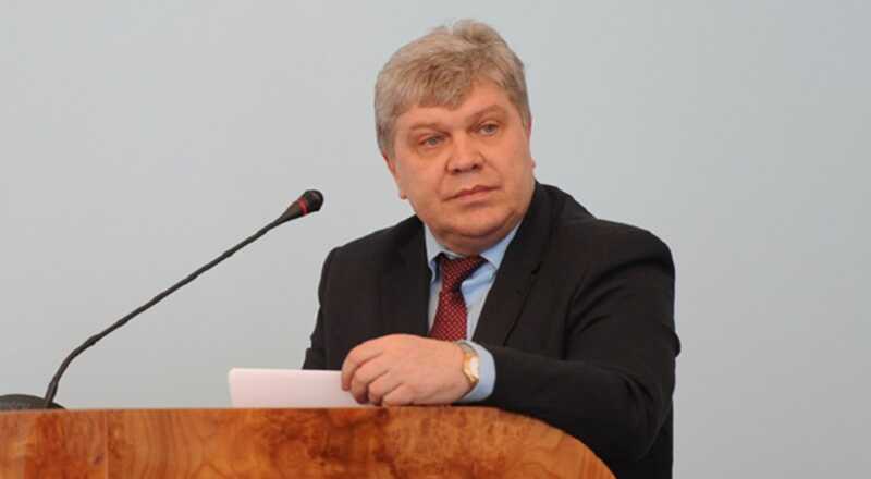 Бывшего руководителя Ашинского района Челябинской области Виктора Чистякова приговорили к 7,5 годам заключения за получение взятки