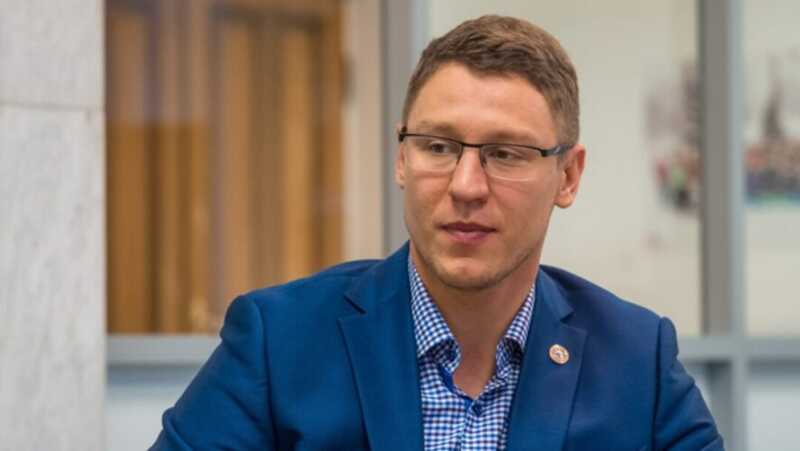 Казанского чиновника-миллионера Сергея Миронова, обвиняемого в злоупотреблениях, освободили прямо в зале суда