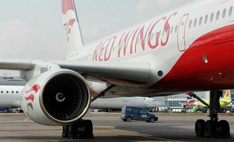 Российские фанаты Дженнифер Лопес готовят коллективный иск к Red Wings за сорванный авиарейс