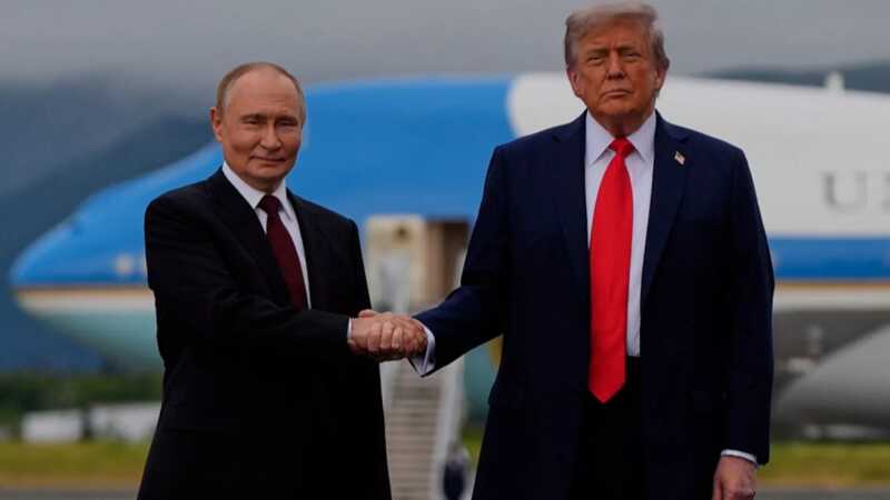 Путин общался с Трампом без помощи переводчика
