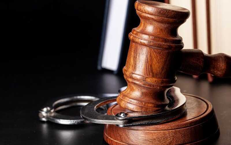Суд запретил провокационную рекламу стоматологии в Тюмени