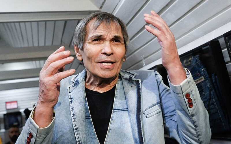 Семья Алибасовых обвиняет врачей в потере зрения невестки при родах
