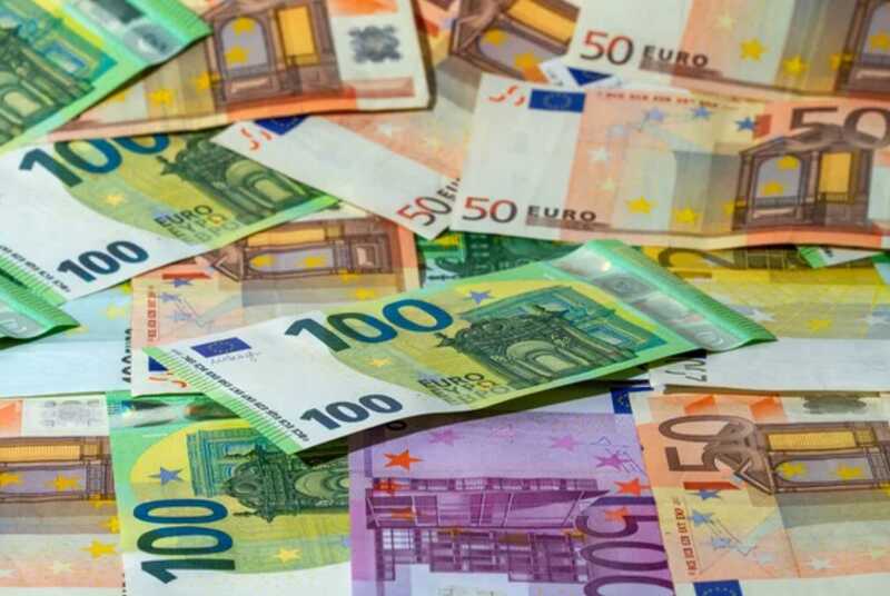 Германия подтверждает выделение 9 миллиардов евро помощи Украине