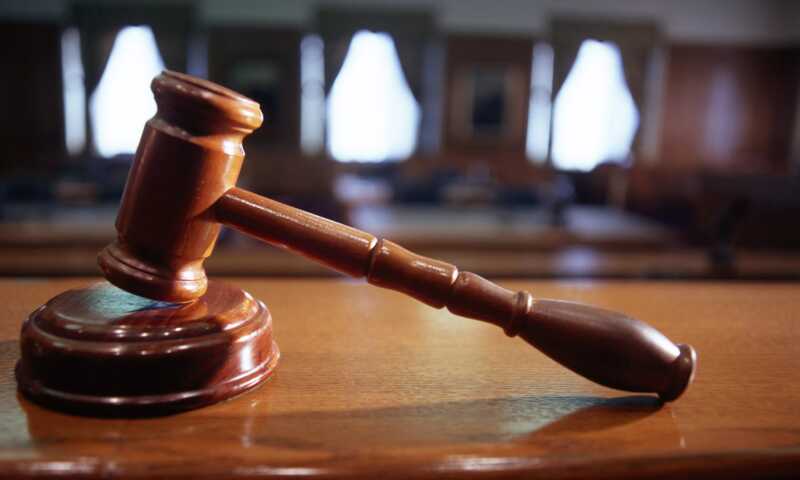 Баварского чиновника приговорили к 4 годам за мошенничество ради роскошной жизни с супругой