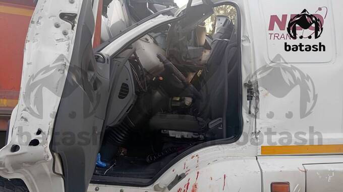 Водитель КАМАЗа разрушил три фуры на трассе М-7 qrxikziqtdirekmp