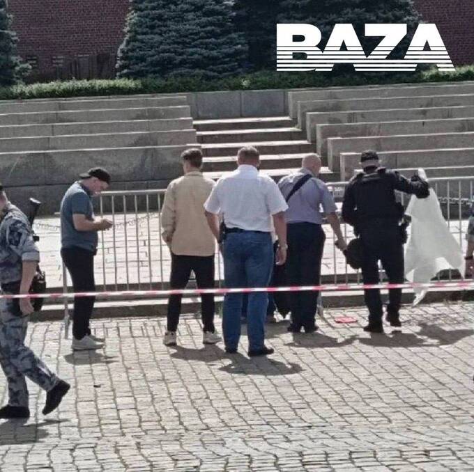 Стареющий предприниматель облил себя горючей жидкостью из-за банкротства qzkidiqkhidqxkmp
