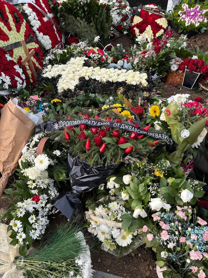 В Тбилиси похоронили вора в законе Гурама Одишарию qzeiheiqedidzkkmp